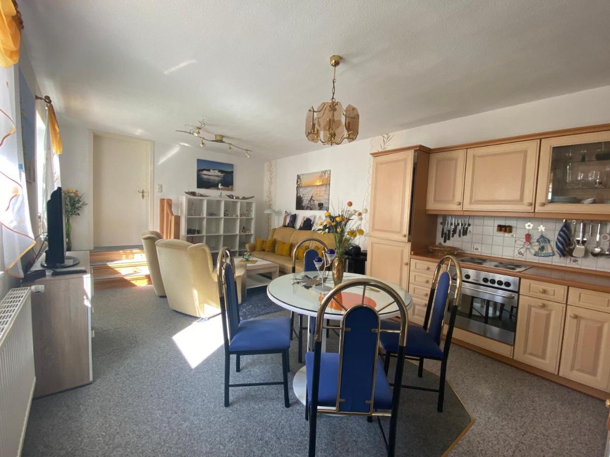 Himmlisch Wohnen Apartment Bergen Auf Rugen Ngoại thất bức ảnh